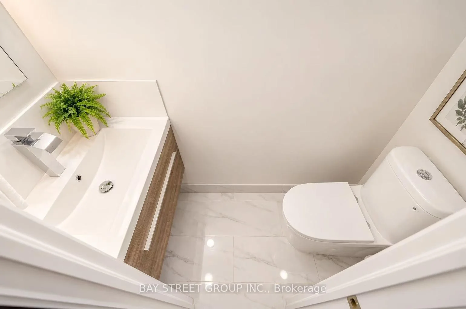 Photo 59 of 60 Warner Avenue, North York, Victoria Village — HOMEH