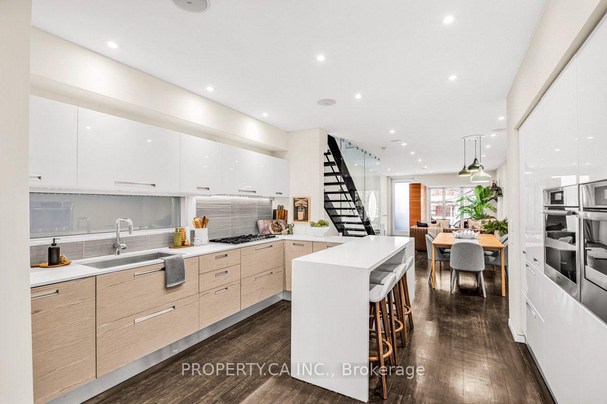 Photo 9 of 270 Euclid Avenue, Toronto, Trinity-Bellwoods — HOMEH