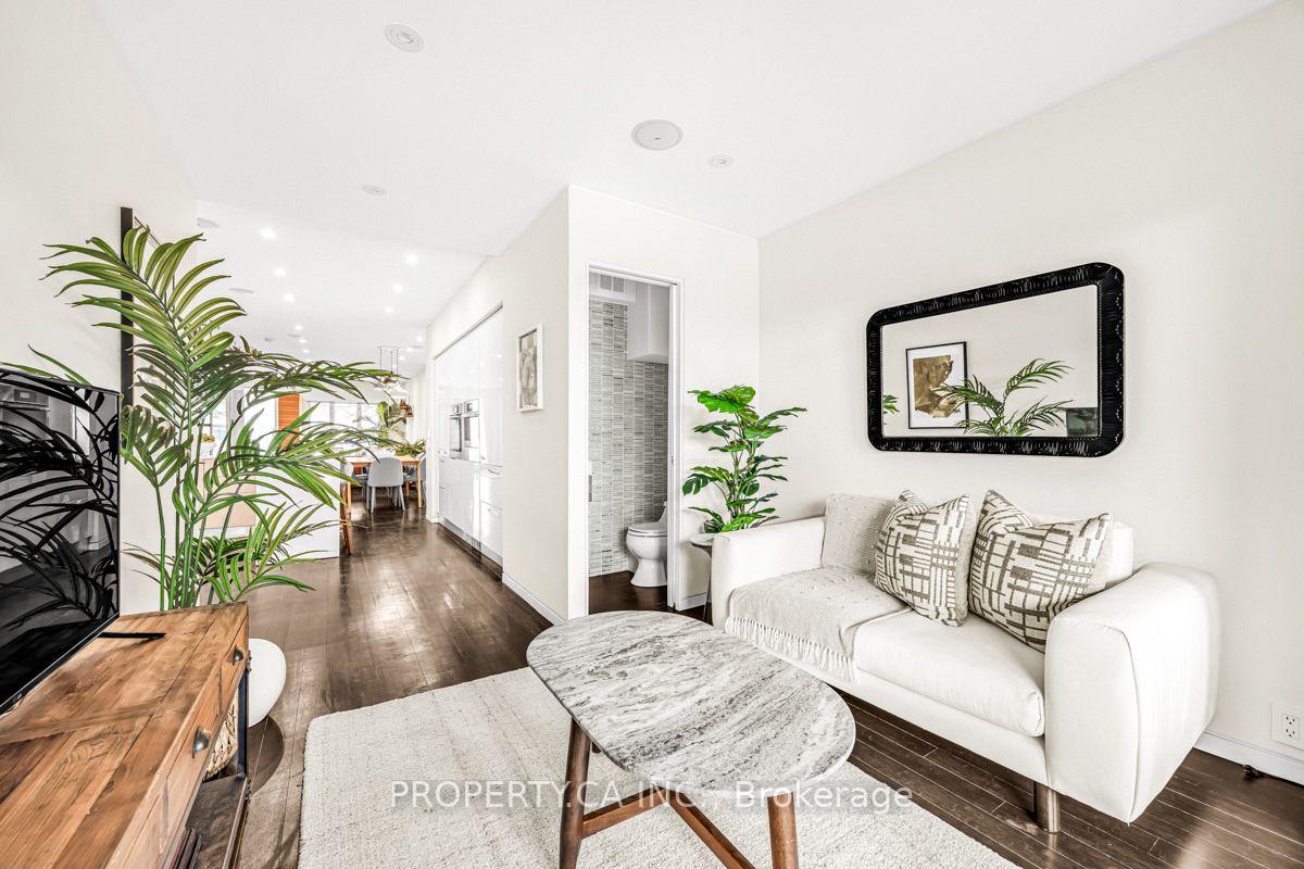 Photo 12 of 270 Euclid Avenue, Toronto, Trinity-Bellwoods — HOMEH