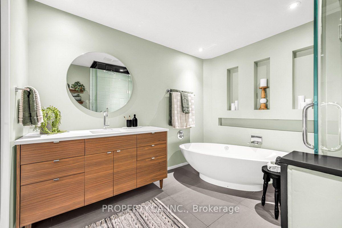 Photo 20 of 270 Euclid Avenue, Toronto, Trinity-Bellwoods — HOMEH