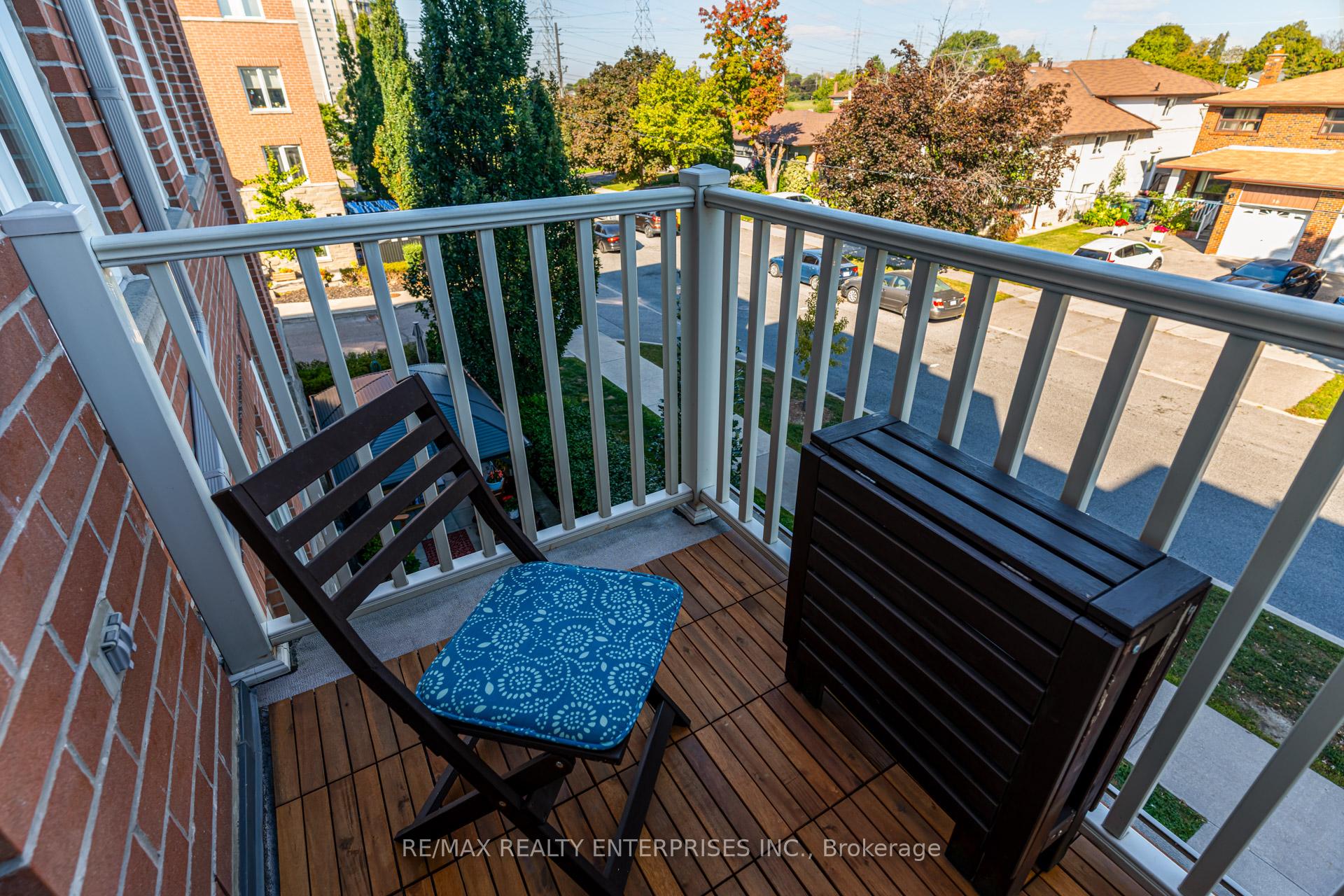 Photo 7 of Unit 209, 25 Richgrove Drive, Etobicoke, Willowridge-Martingrove-Richview — HOMEH
