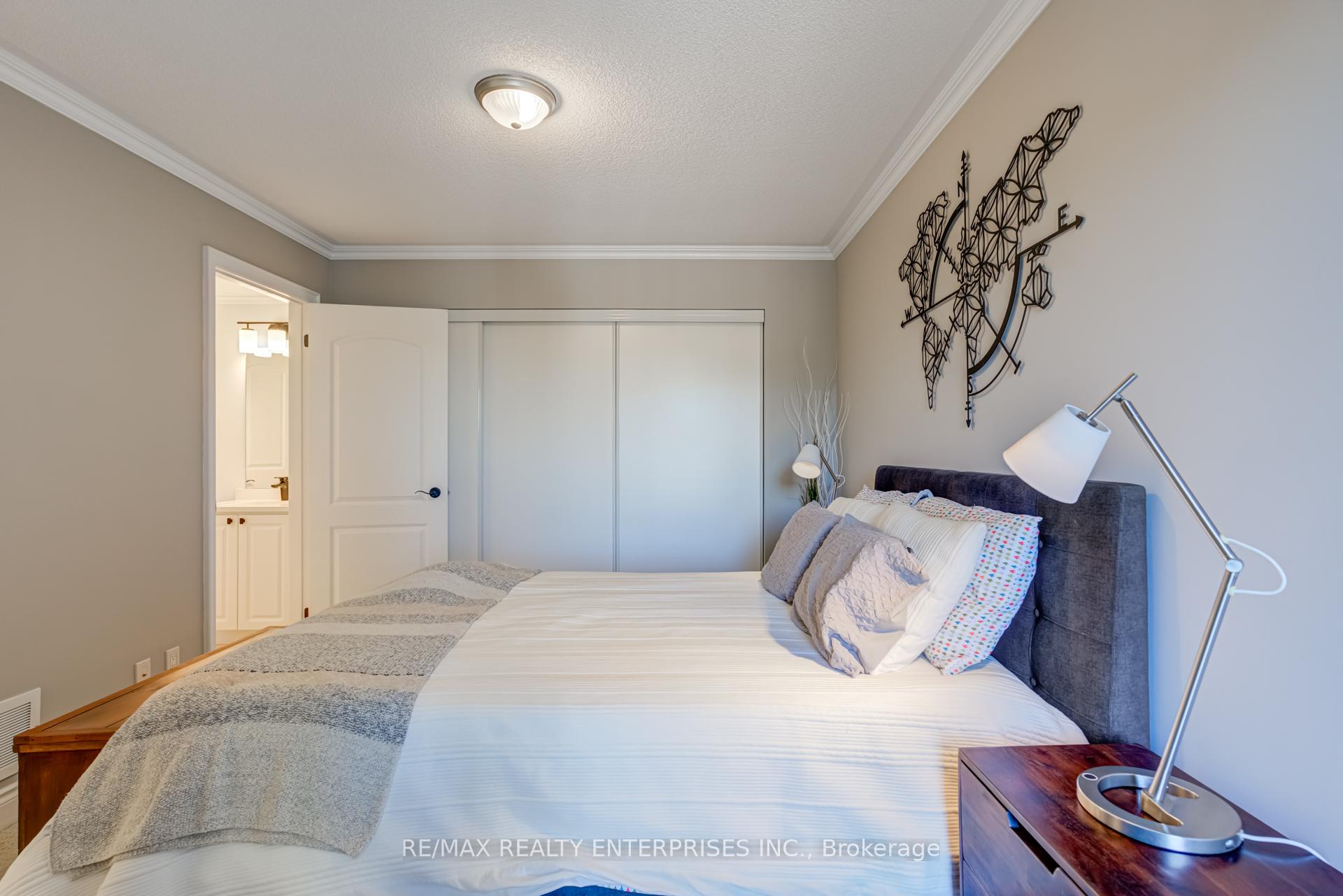 Photo 12 of Unit 209, 25 Richgrove Drive, Etobicoke, Willowridge-Martingrove-Richview — HOMEH