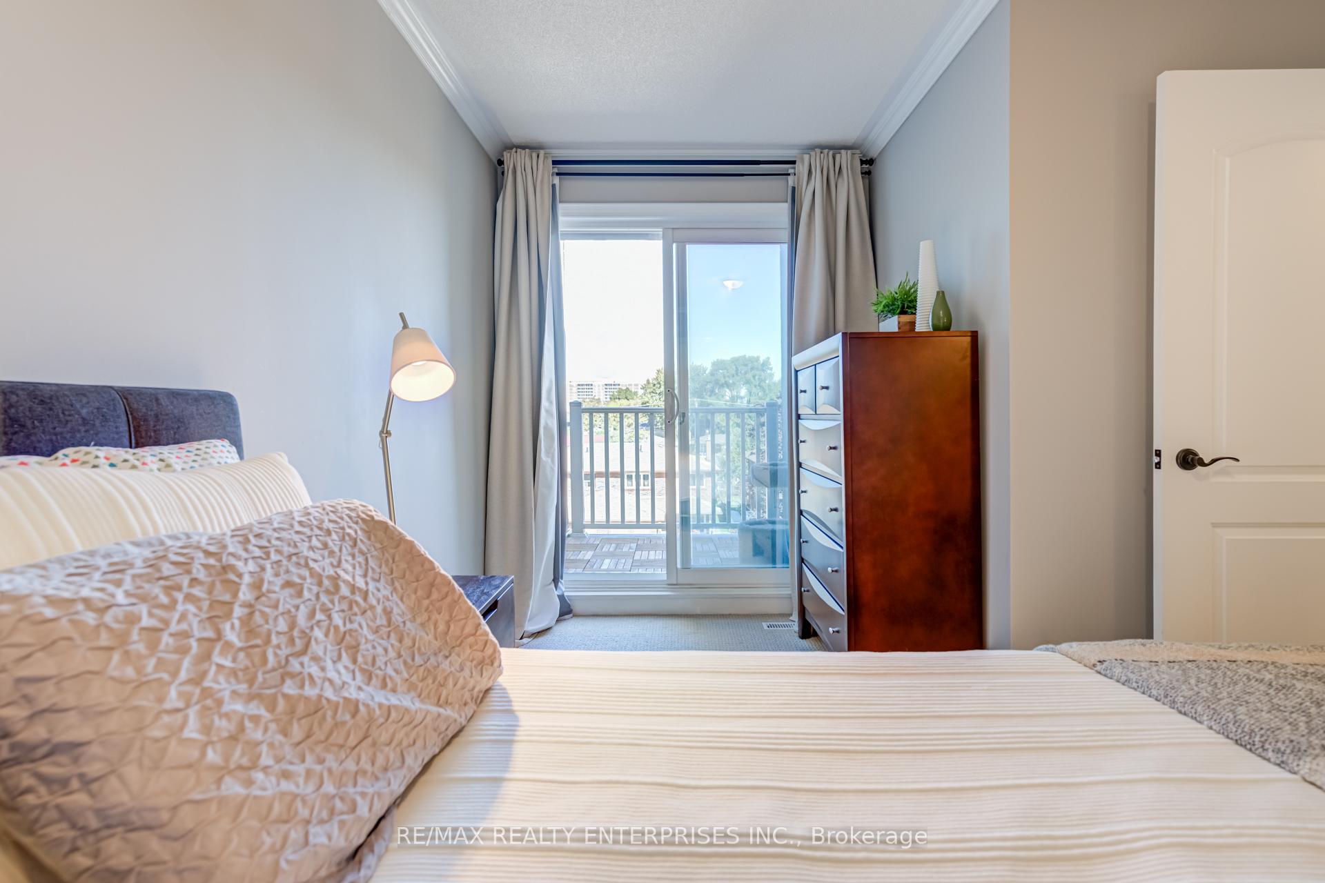 Photo 13 of Unit 209, 25 Richgrove Drive, Etobicoke, Willowridge-Martingrove-Richview — HOMEH