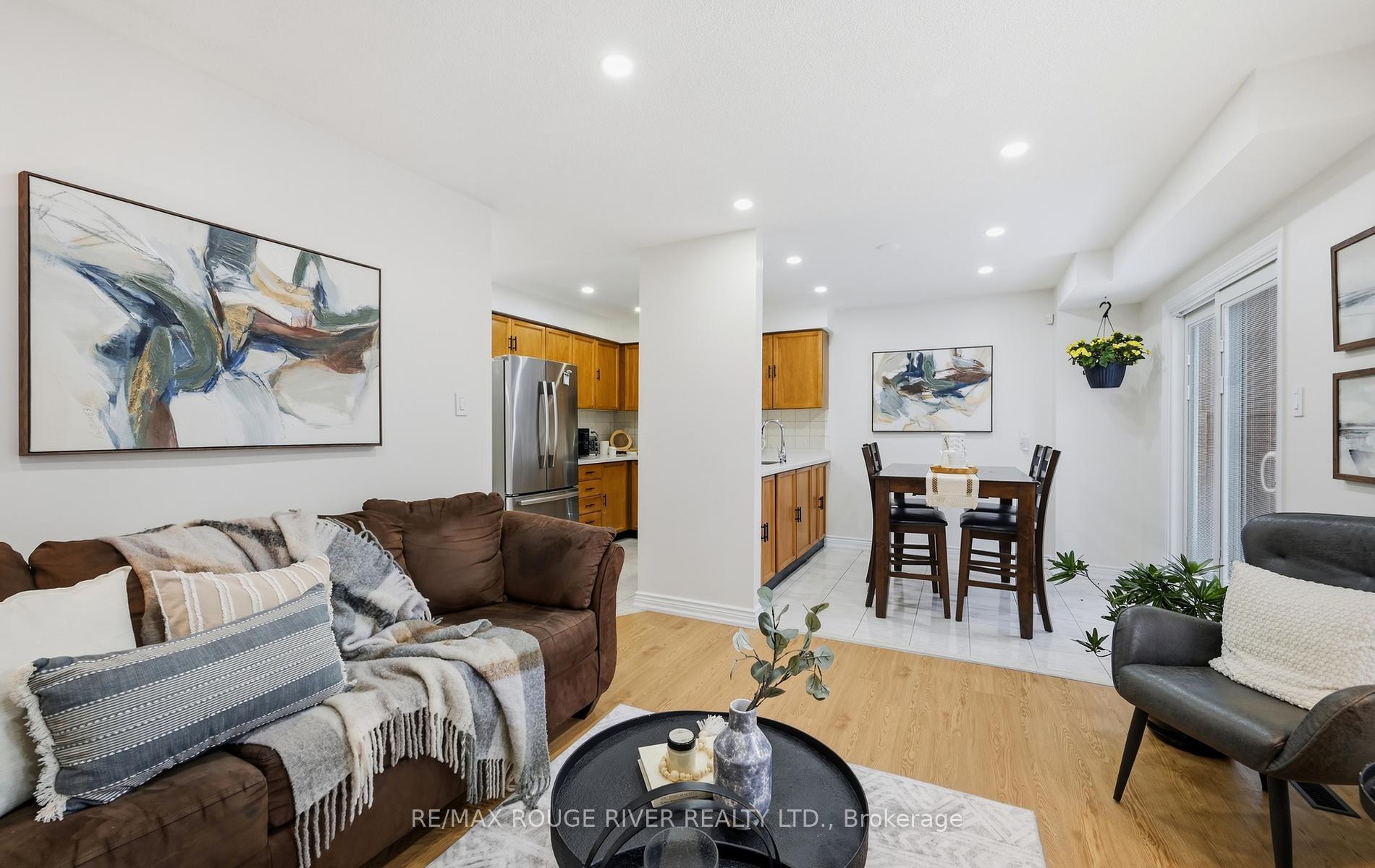 Photo 16 of 33 Rangeley Drive, Scarborough, Rouge — HOMEH