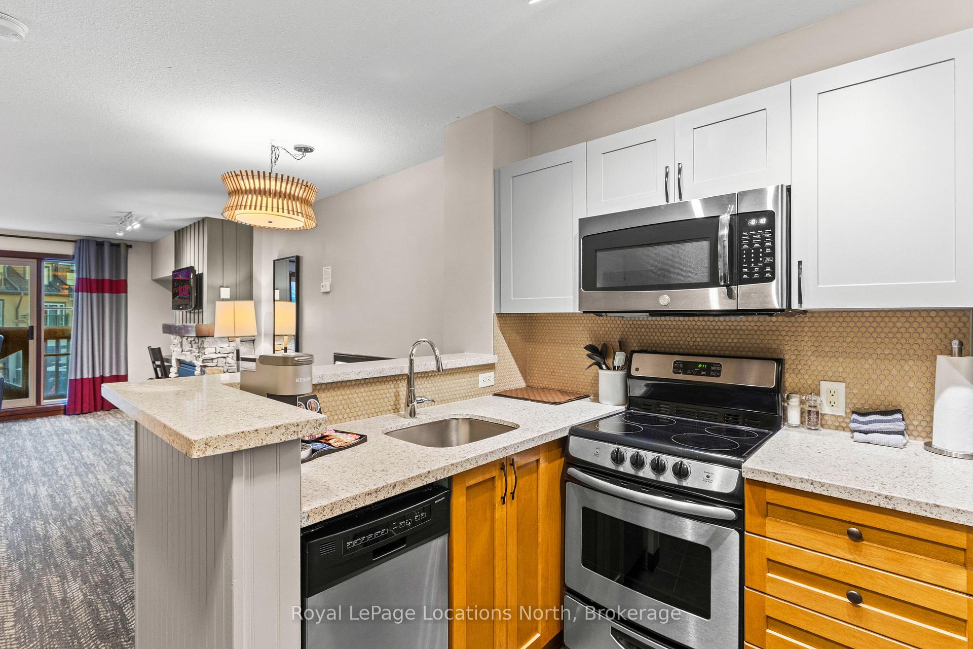 Photo 6 of Unit 229, 152 Jozo Weider Boulevard, Blue Mountains — HOMEH