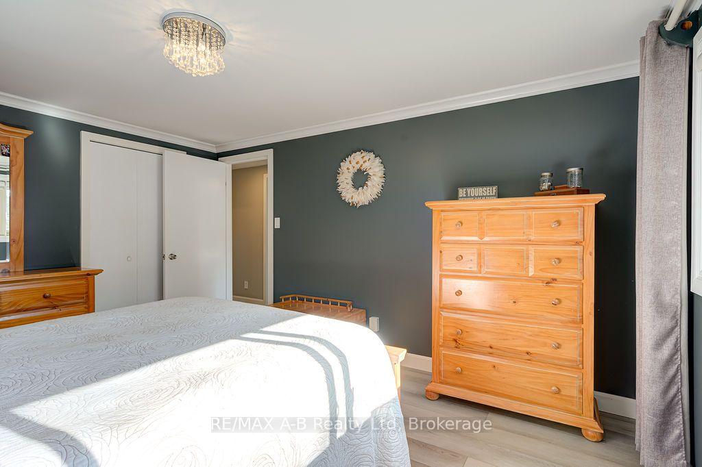 Photo 23 of 159 Lightbourne Avenue, Stratford — HOMEH