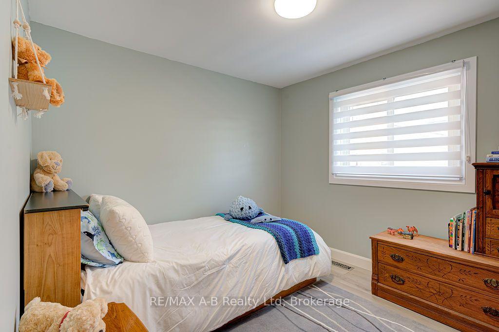 Photo 27 of 159 Lightbourne Avenue, Stratford — HOMEH