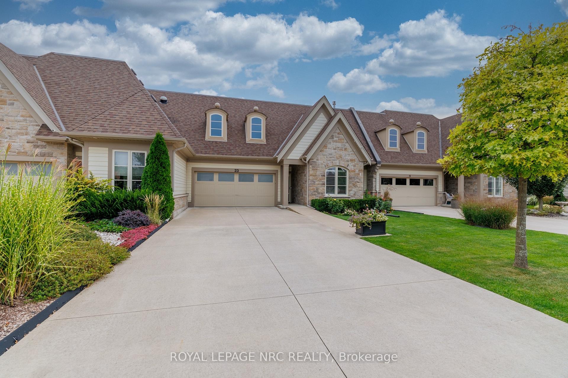 Photo 2 of 23 Francescso Crescent, St. Catharines, Rykert/Vansickle — HOMEH