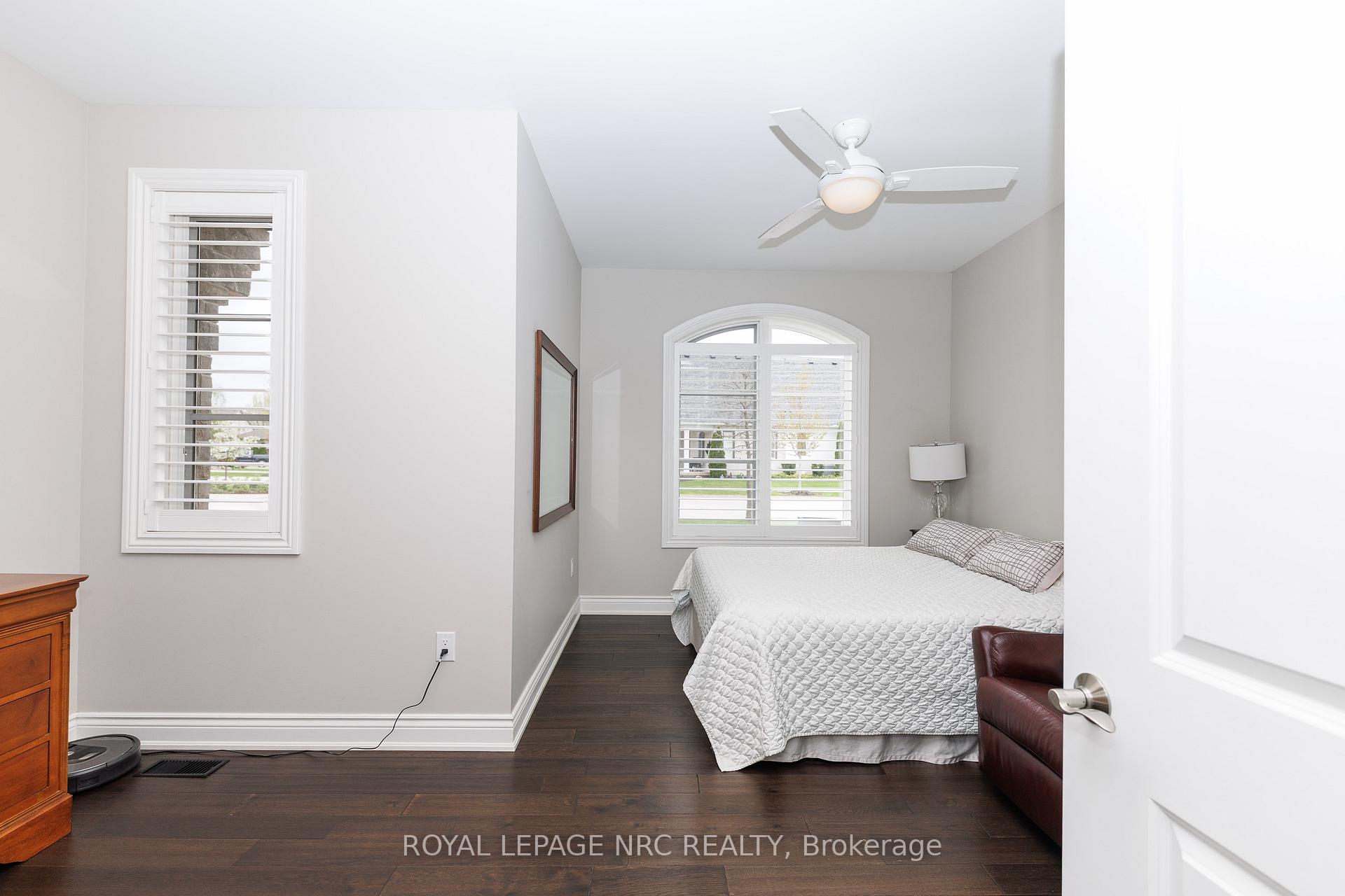 Photo 14 of 23 Francescso Crescent, St. Catharines, Rykert/Vansickle — HOMEH