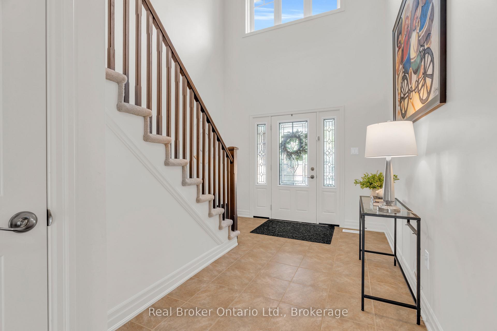 Photo 4 of 41 Samuel Drive, Guelph, Pineridge/Westminster Woods — HOMEH