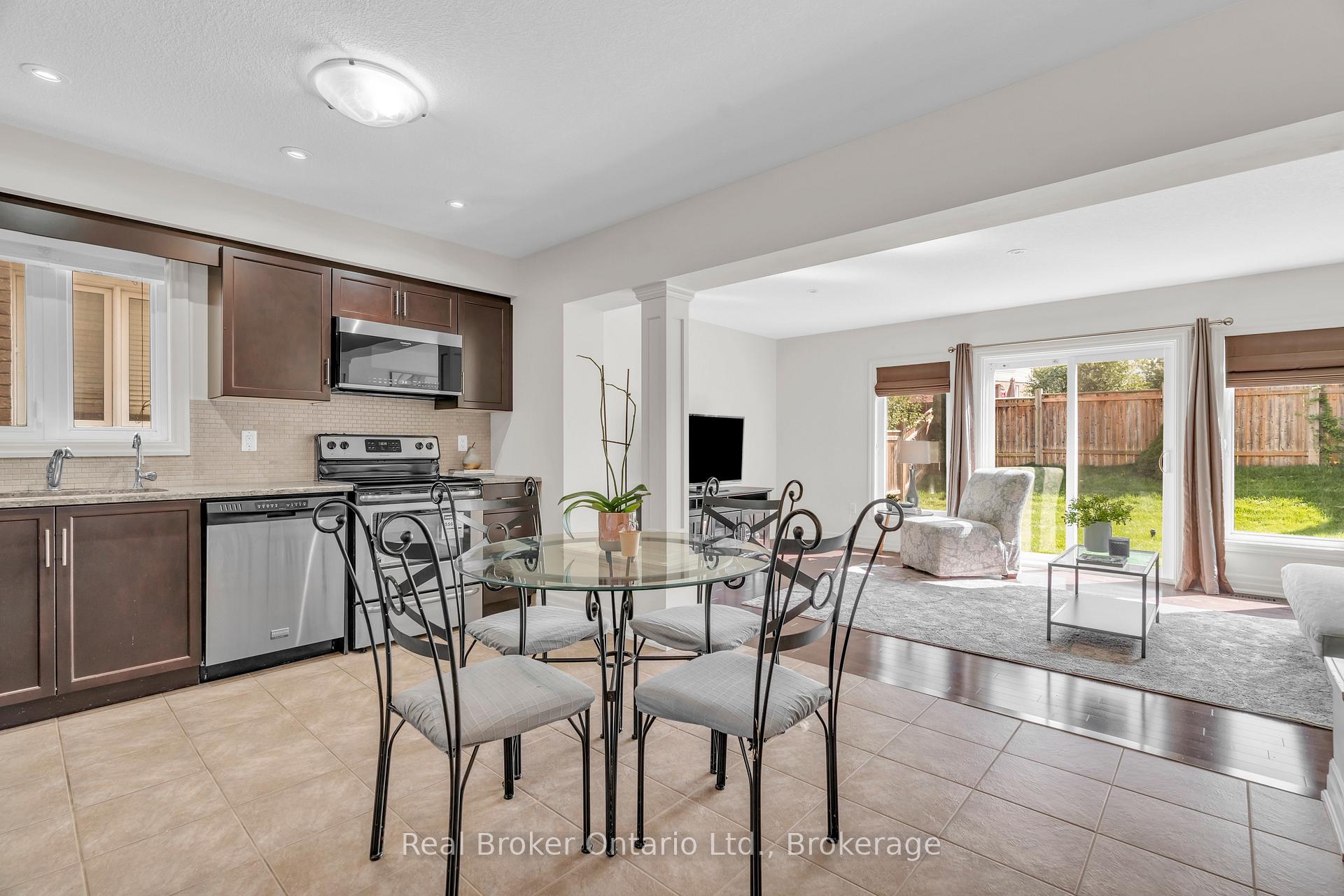 Photo 7 of 41 Samuel Drive, Guelph, Pineridge/Westminster Woods — HOMEH