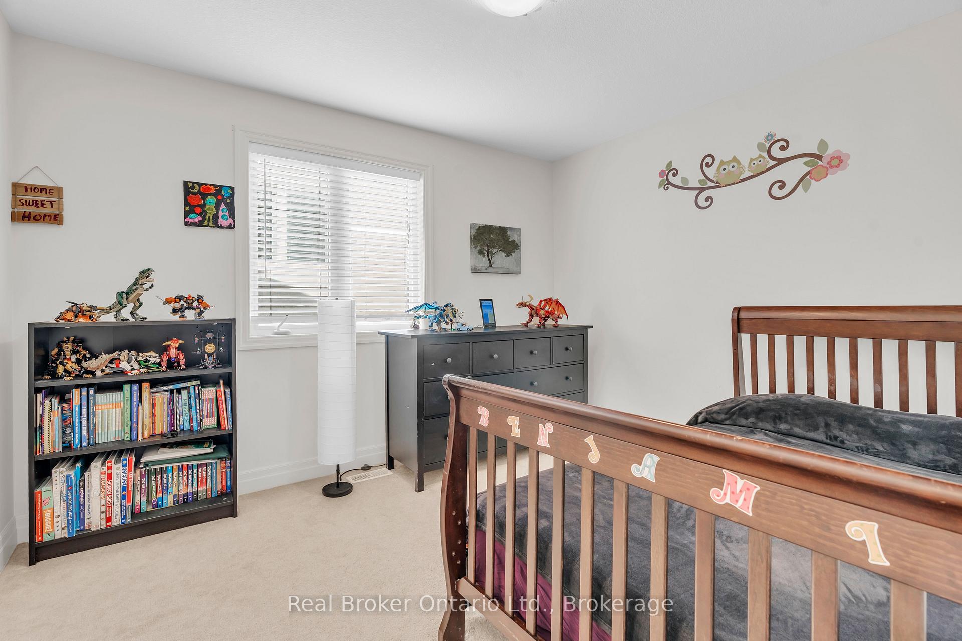Photo 21 of 41 Samuel Drive, Guelph, Pineridge/Westminster Woods — HOMEH