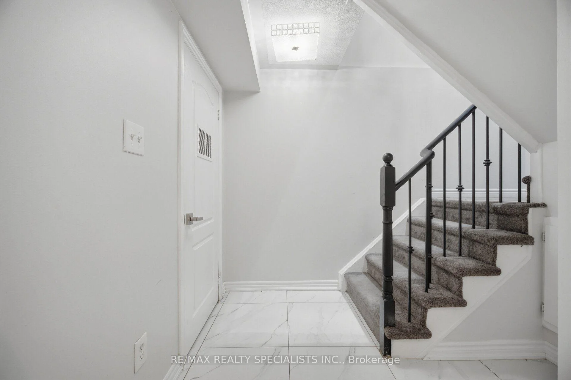 Photo 17 of Unit 17, 3250 Bentley Drive, Mississauga, Churchill Meadows — HOMEH