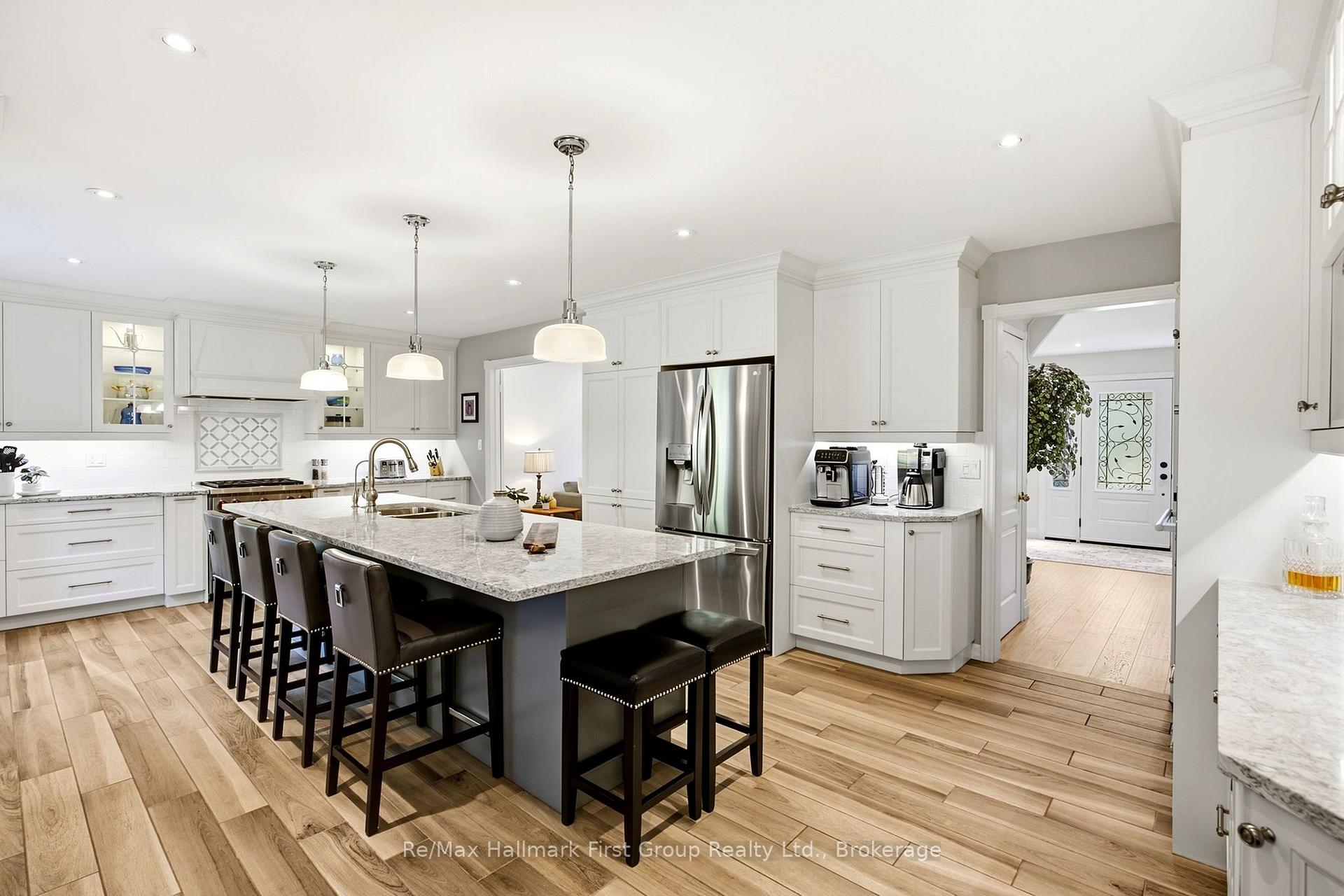 Photo 20 of 41 Bancroft Crescent, Whitby, Williamsburg — HOMEH