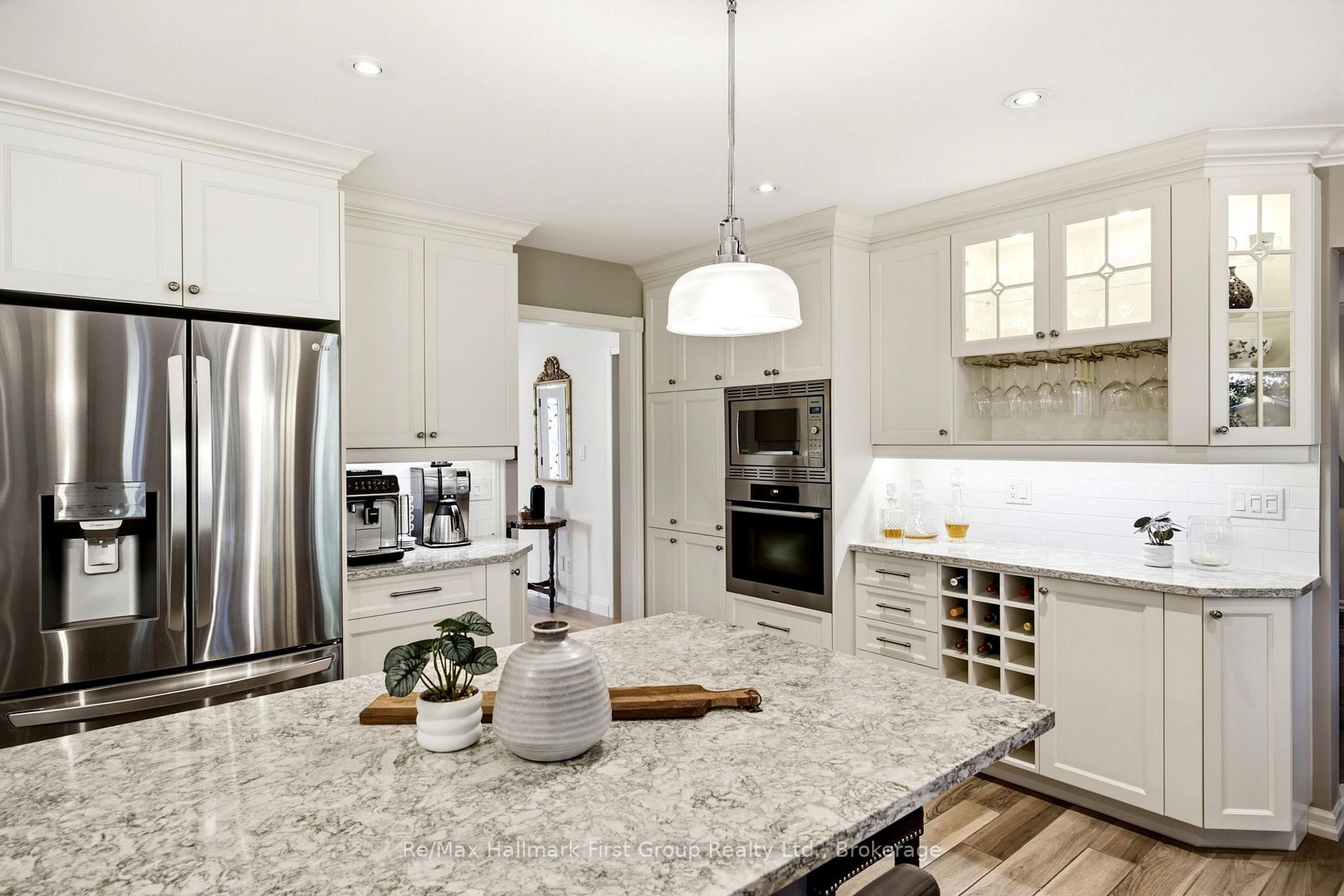 Photo 22 of 41 Bancroft Crescent, Whitby, Williamsburg — HOMEH