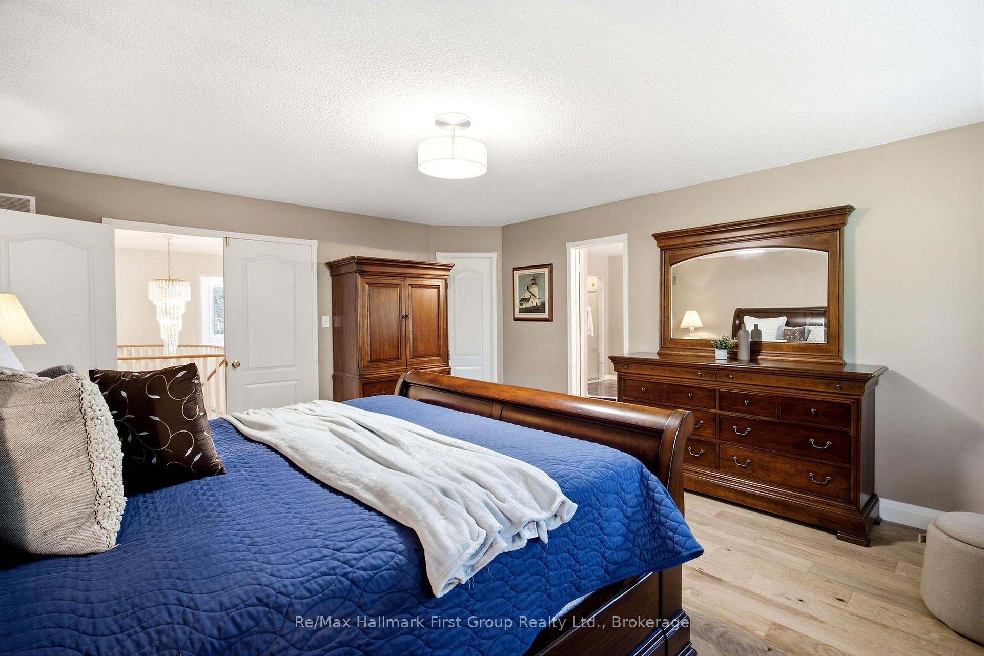 Photo 36 of 41 Bancroft Crescent, Whitby, Williamsburg — HOMEH