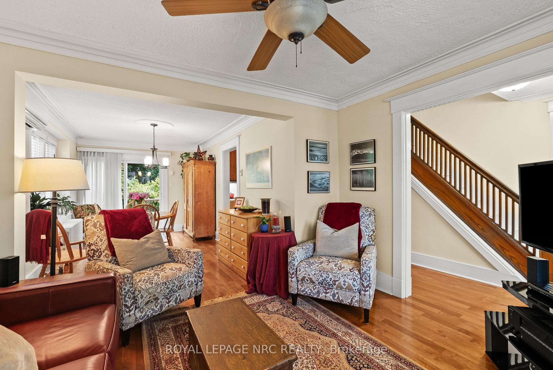 Photo 13 of 5 Greenlaw Place, St. Catharines, Downtown — HOMEH