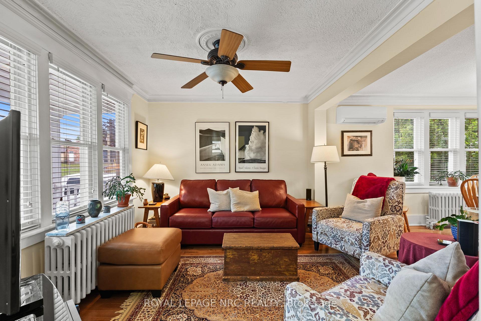 Photo 12 of 5 Greenlaw Place, St. Catharines, Downtown — HOMEH