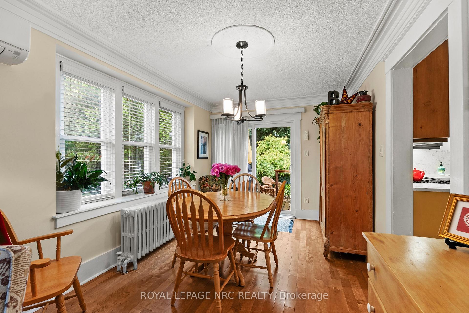 Photo 14 of 5 Greenlaw Place, St. Catharines, Downtown — HOMEH
