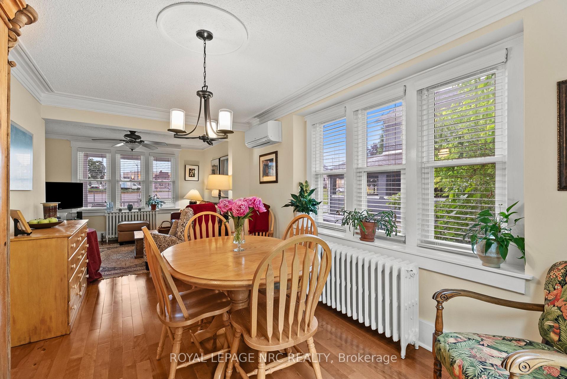 Photo 15 of 5 Greenlaw Place, St. Catharines, Downtown — HOMEH