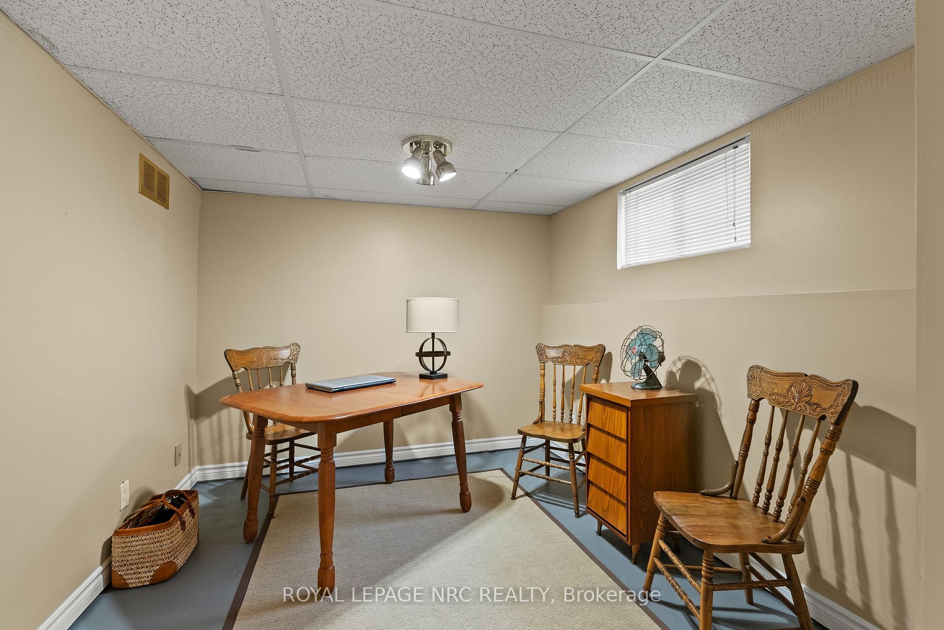 Photo 31 of 5 Greenlaw Place, St. Catharines, Downtown — HOMEH