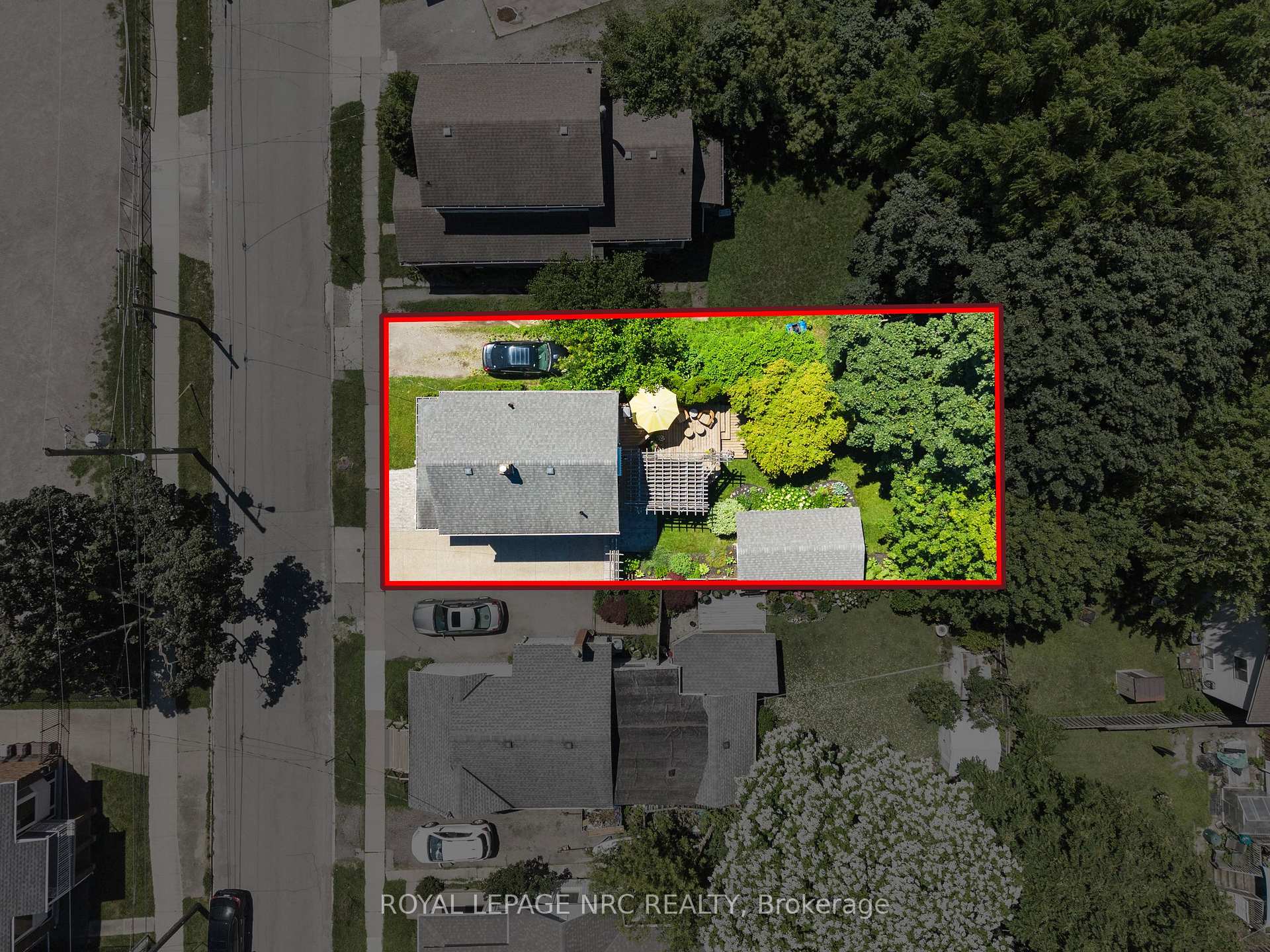 Photo 42 of 5 Greenlaw Place, St. Catharines, Downtown — HOMEH