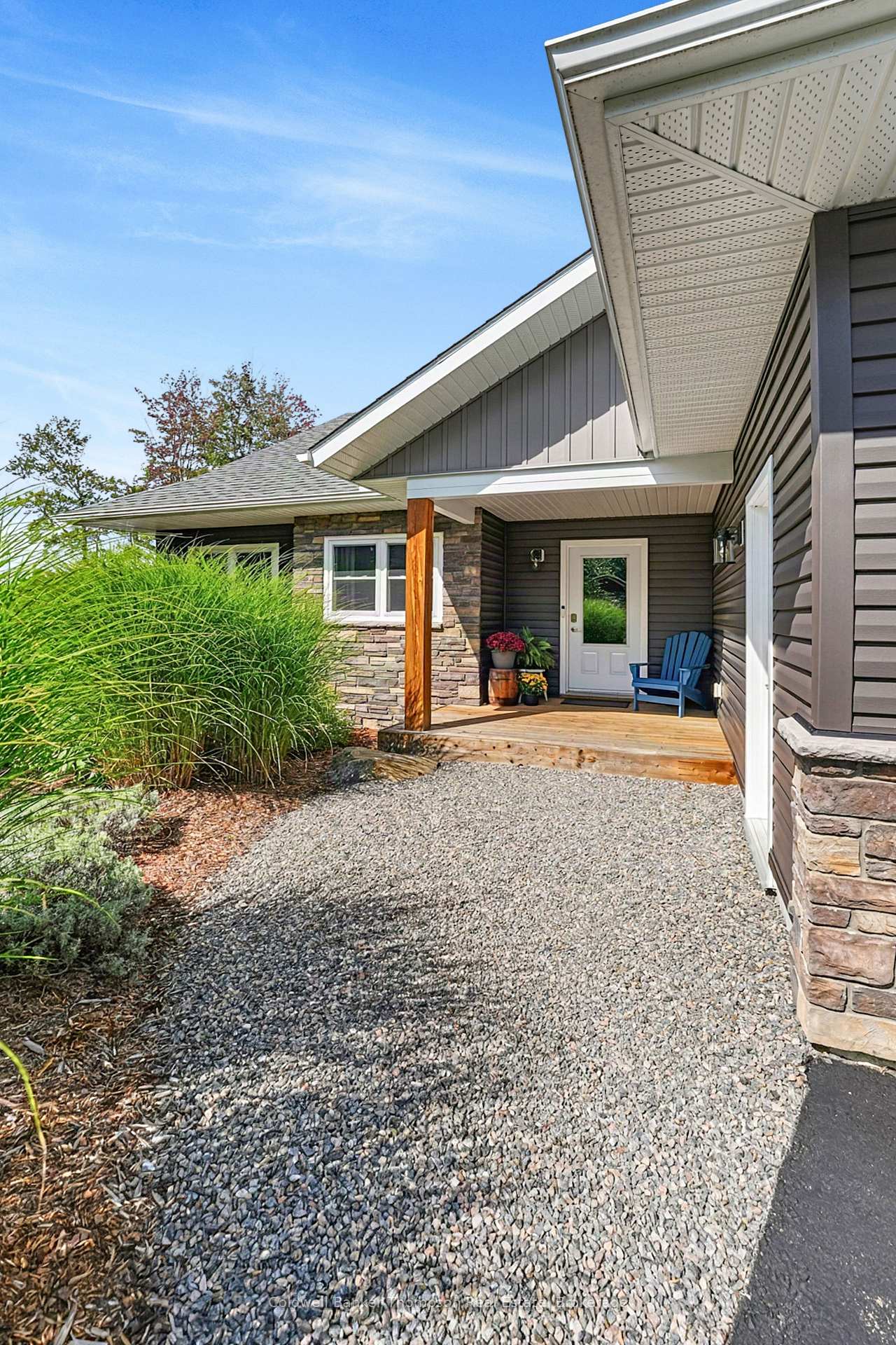 Photo 31 of 15 Goodwin Drive, Huntsville, Chaffey — HOMEH