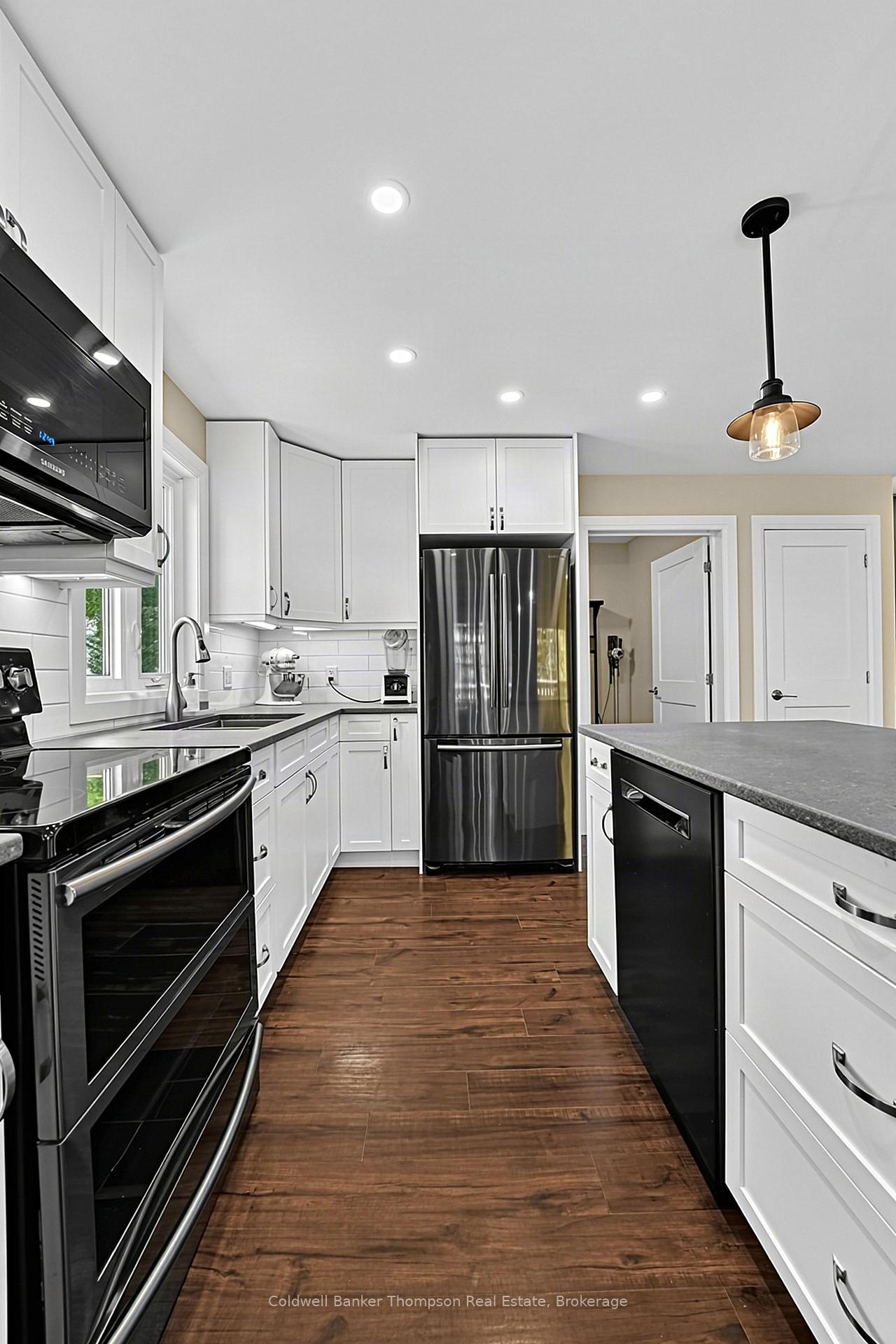 Photo 59 of 15 Goodwin Drive, Huntsville, Chaffey — HOMEH