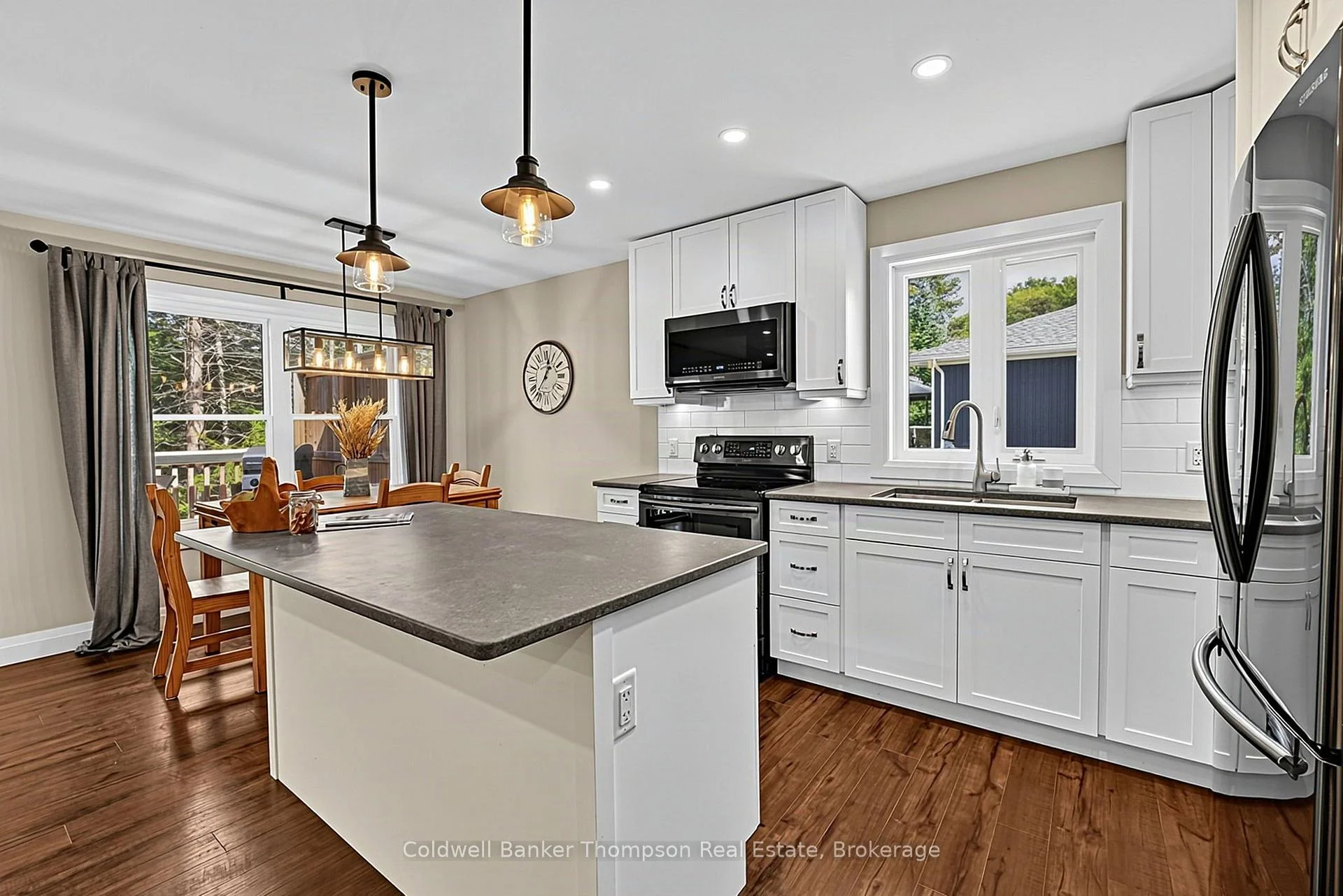 Photo 32 of 15 Goodwin Drive, Huntsville, Chaffey — HOMEH