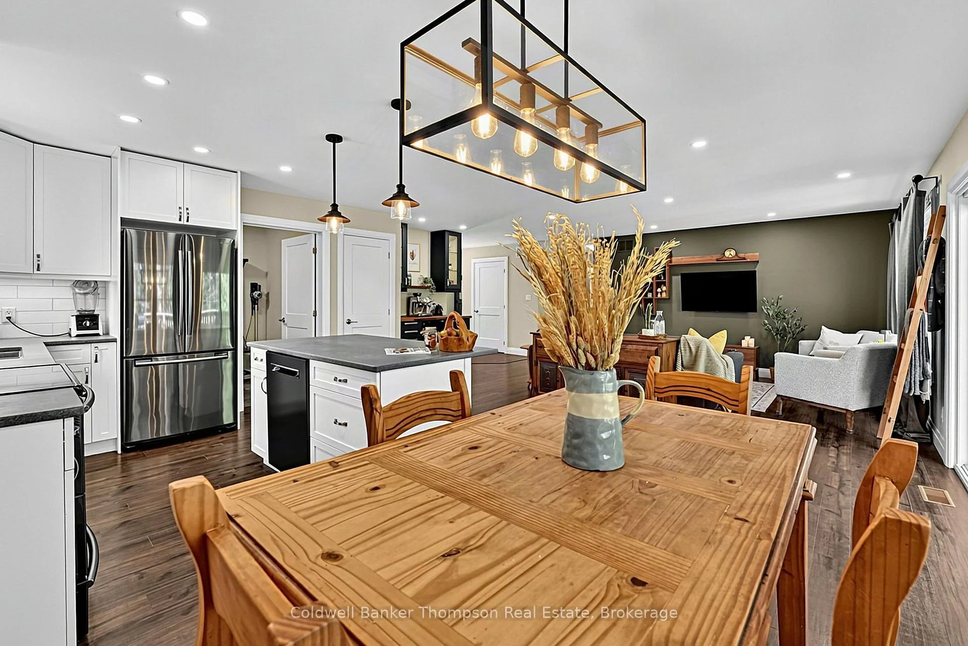 Photo 70 of 15 Goodwin Drive, Huntsville, Chaffey — HOMEH