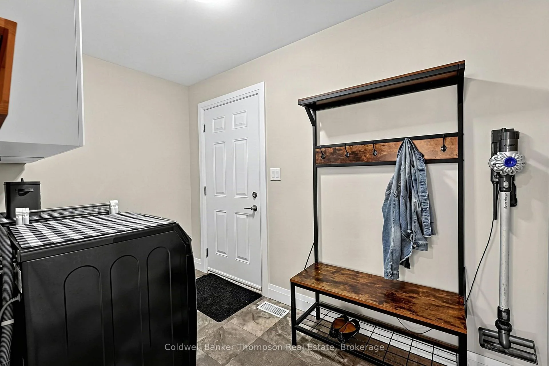 Photo 75 of 15 Goodwin Drive, Huntsville, Chaffey — HOMEH