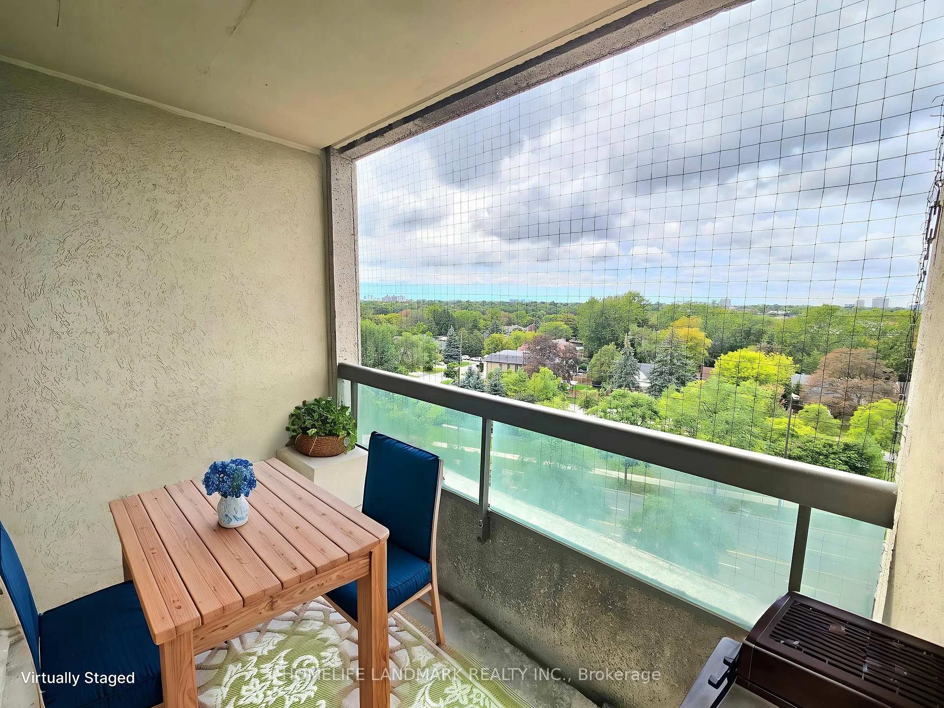 Photo 29 of Unit 812, 503 Beecroft Road, North York, Willowdale West — HOMEH