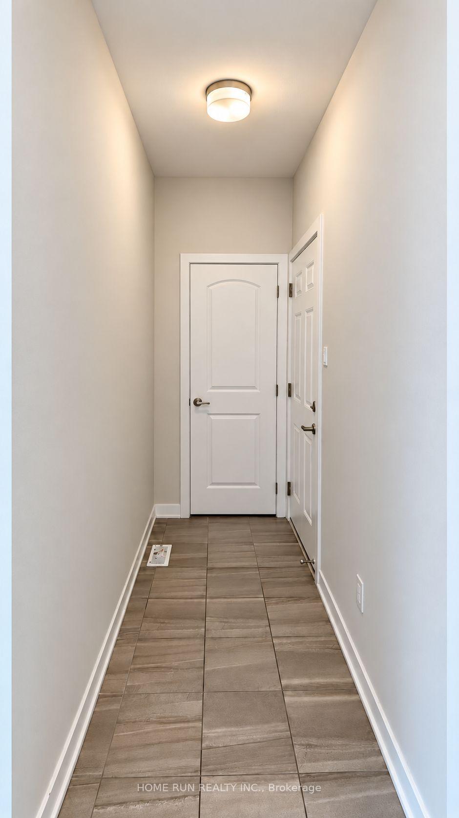 Photo 4 of 32 Pumice Place, Ottawa, Barrhaven - Half Moon Bay — HOMEH