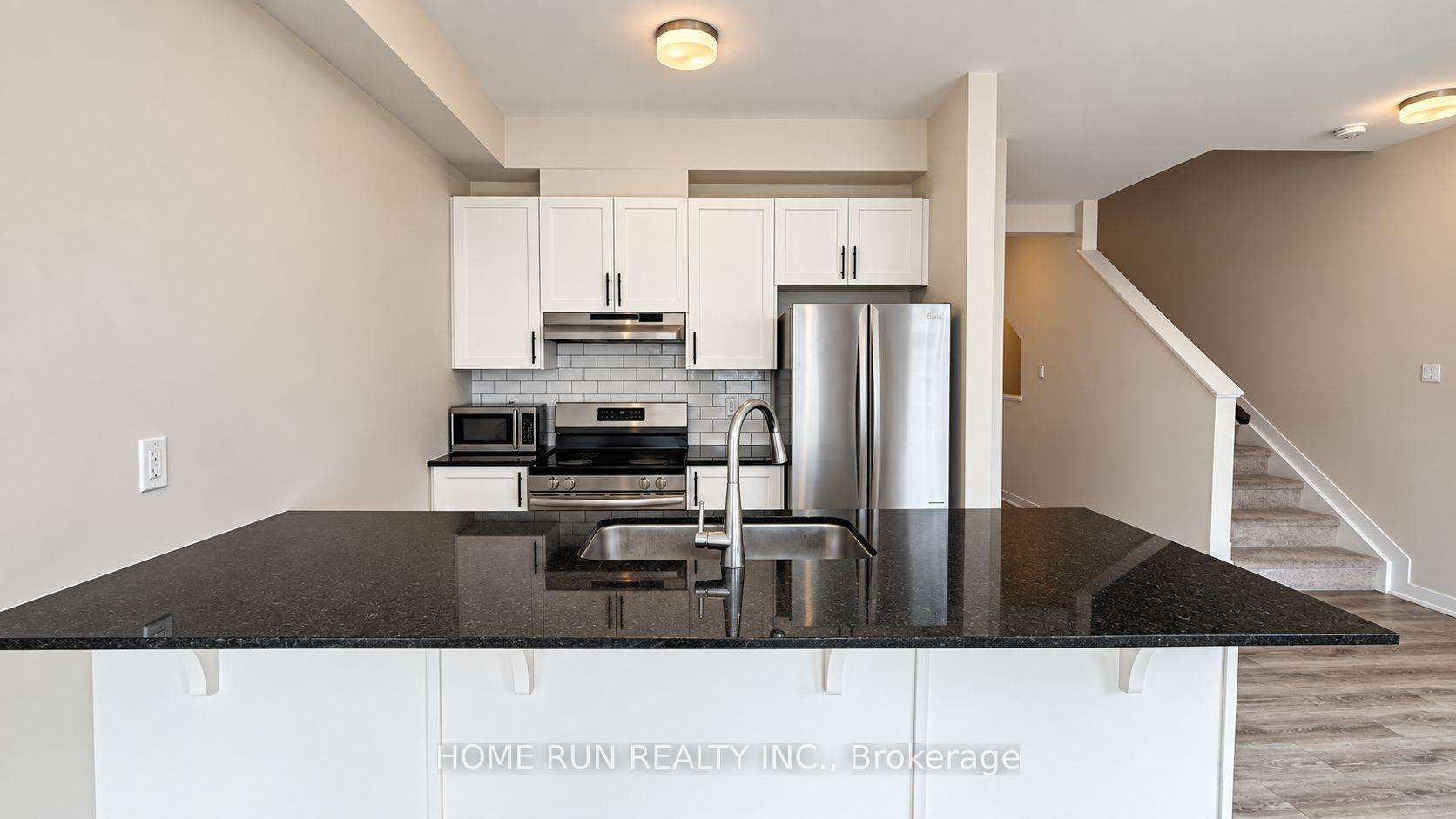 Photo 7 of 32 Pumice Place, Ottawa, Barrhaven - Half Moon Bay — HOMEH