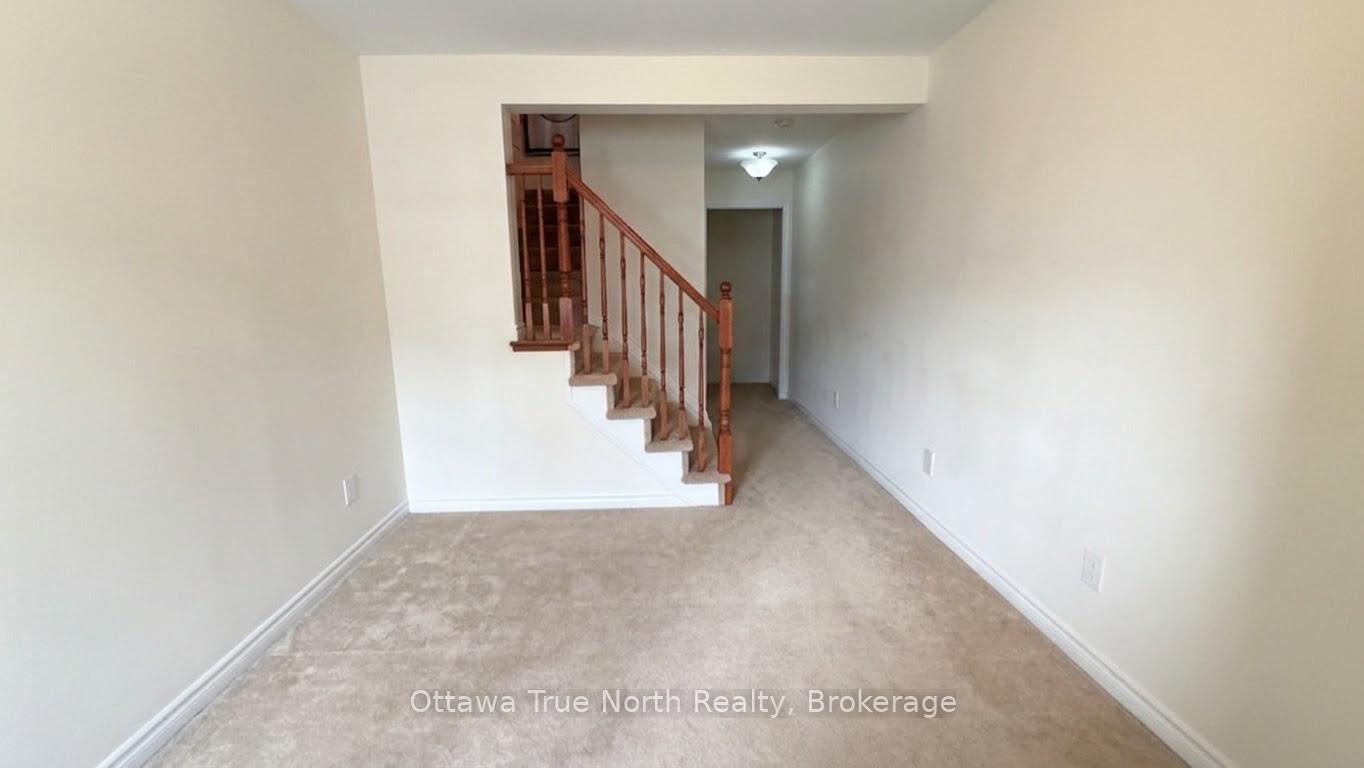 Photo 6 of 305 Menorca Drive, Ottawa, Stittsville (North) — HOMEH