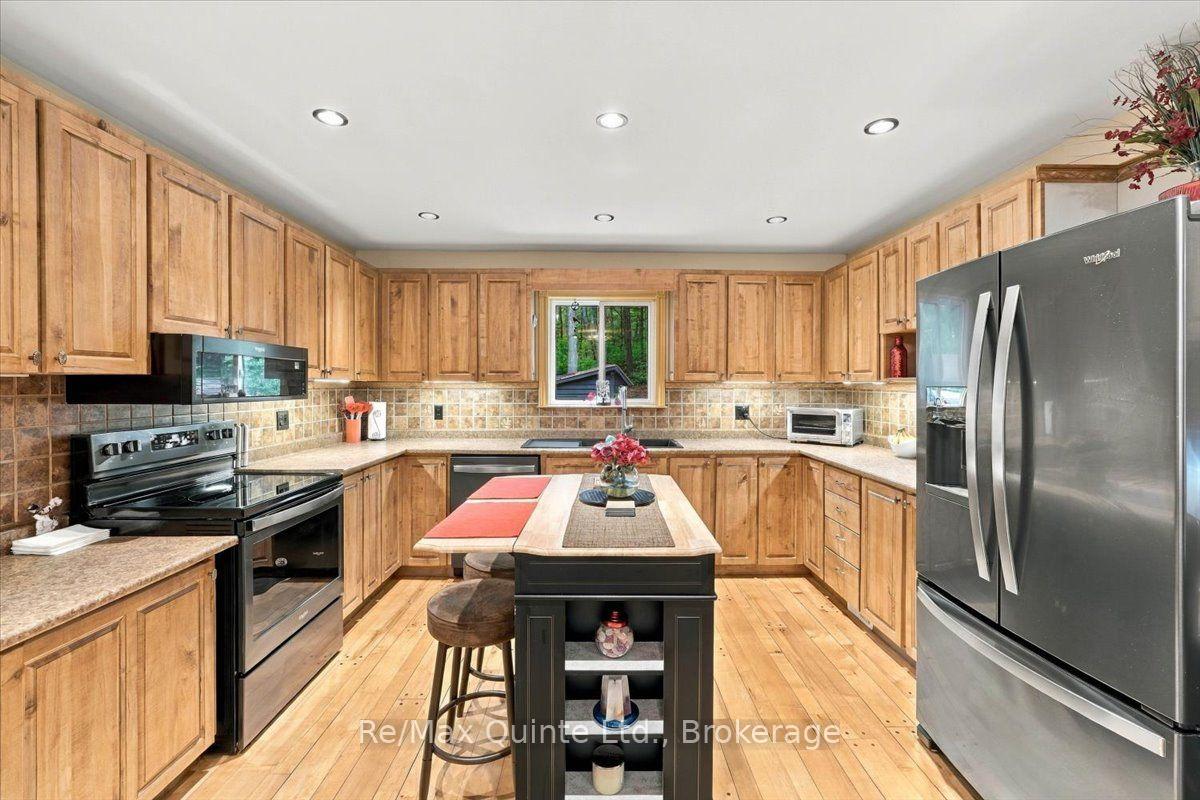 Photo 10 of 578 Old Apsley Road, North Kawartha — HOMEH
