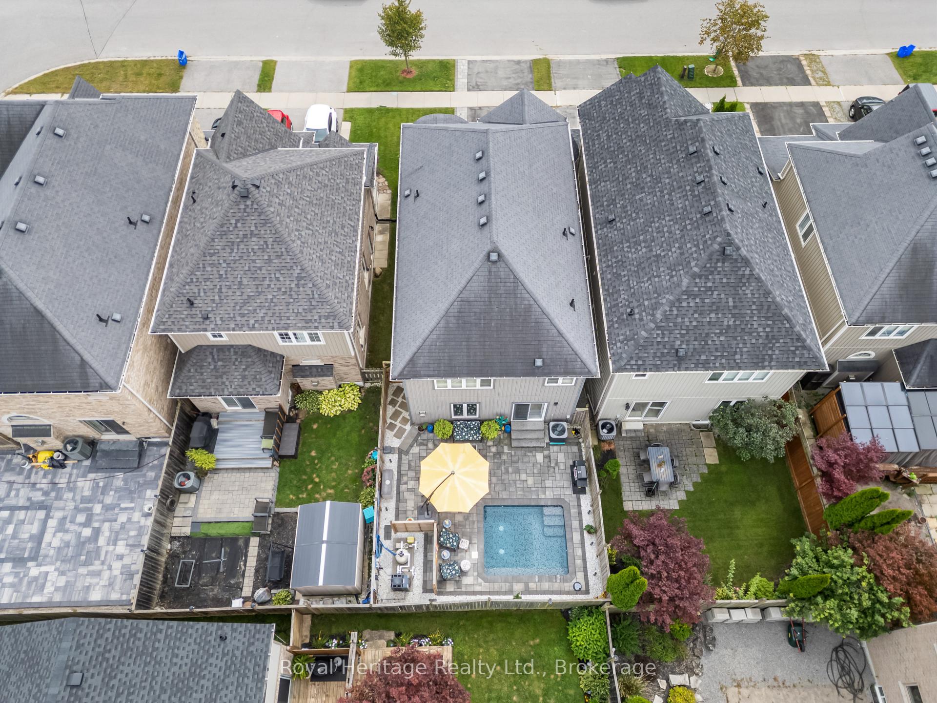 Photo 2 of 14 Tabb Avenue, Clarington, Courtice — HOMEH