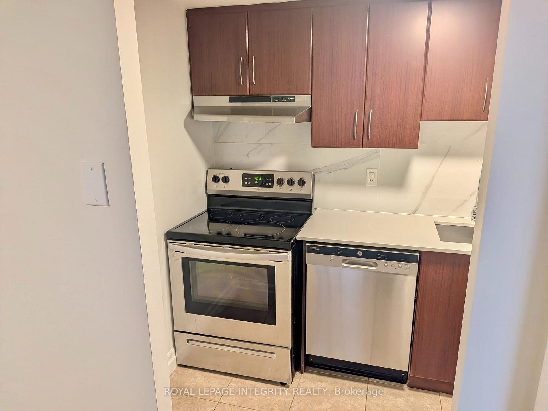 Photo 12 of Unit 211, 435 Albert Street, Ottawa, Ottawa Centre — HOMEH