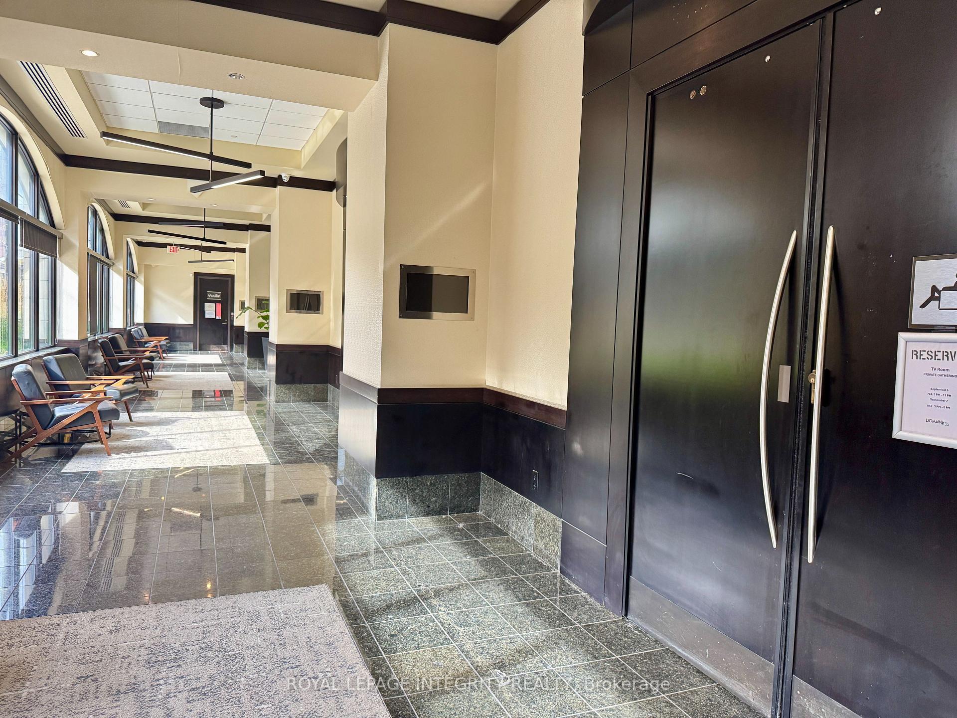 Photo 4 of Unit 902, 435 Albert Street, Ottawa, Ottawa Centre — HOMEH