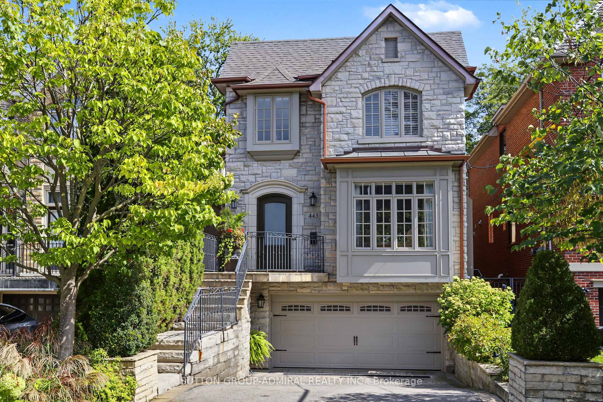 Photo 2 of 443 Elm Road, Toronto, Bedford Park-Nortown — HOMEH