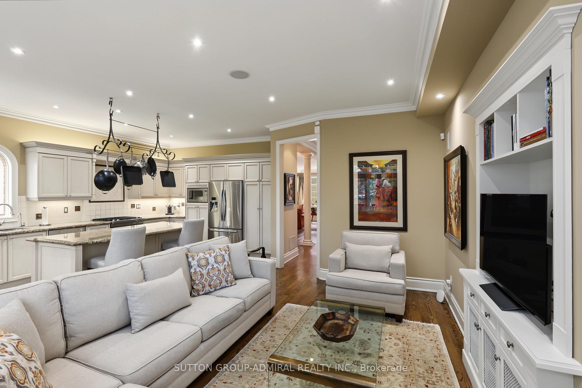 Photo 12 of 443 Elm Road, Toronto, Bedford Park-Nortown — HOMEH