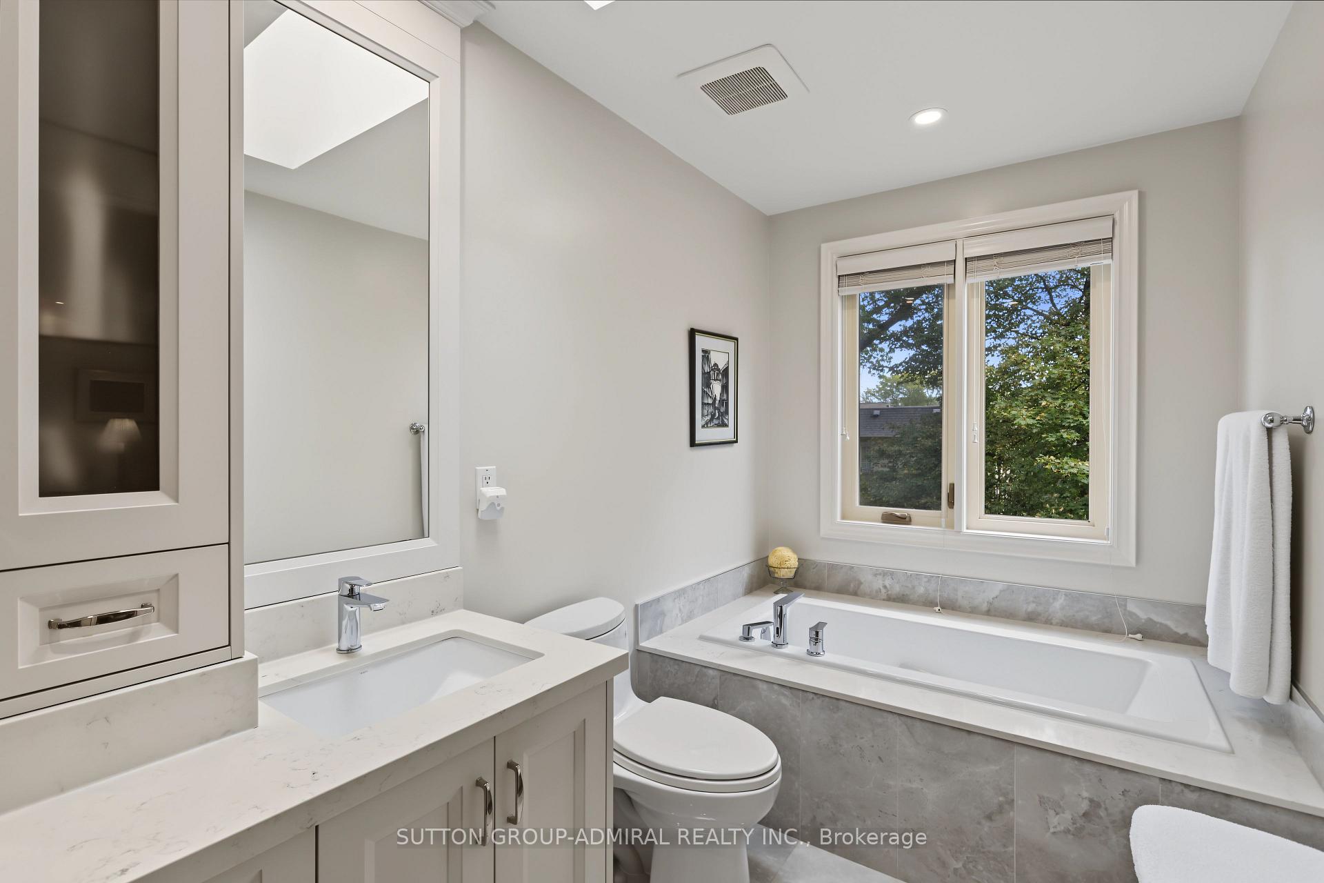Photo 24 of 443 Elm Road, Toronto, Bedford Park-Nortown — HOMEH