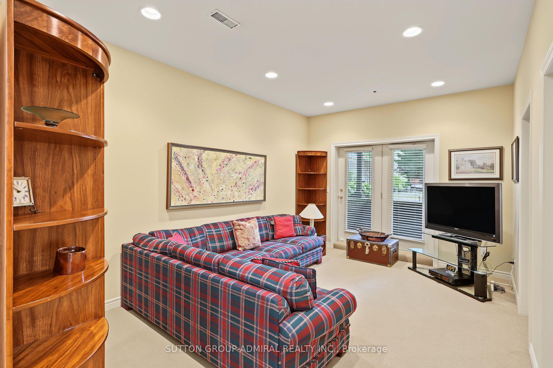Photo 36 of 443 Elm Road, Toronto, Bedford Park-Nortown — HOMEH