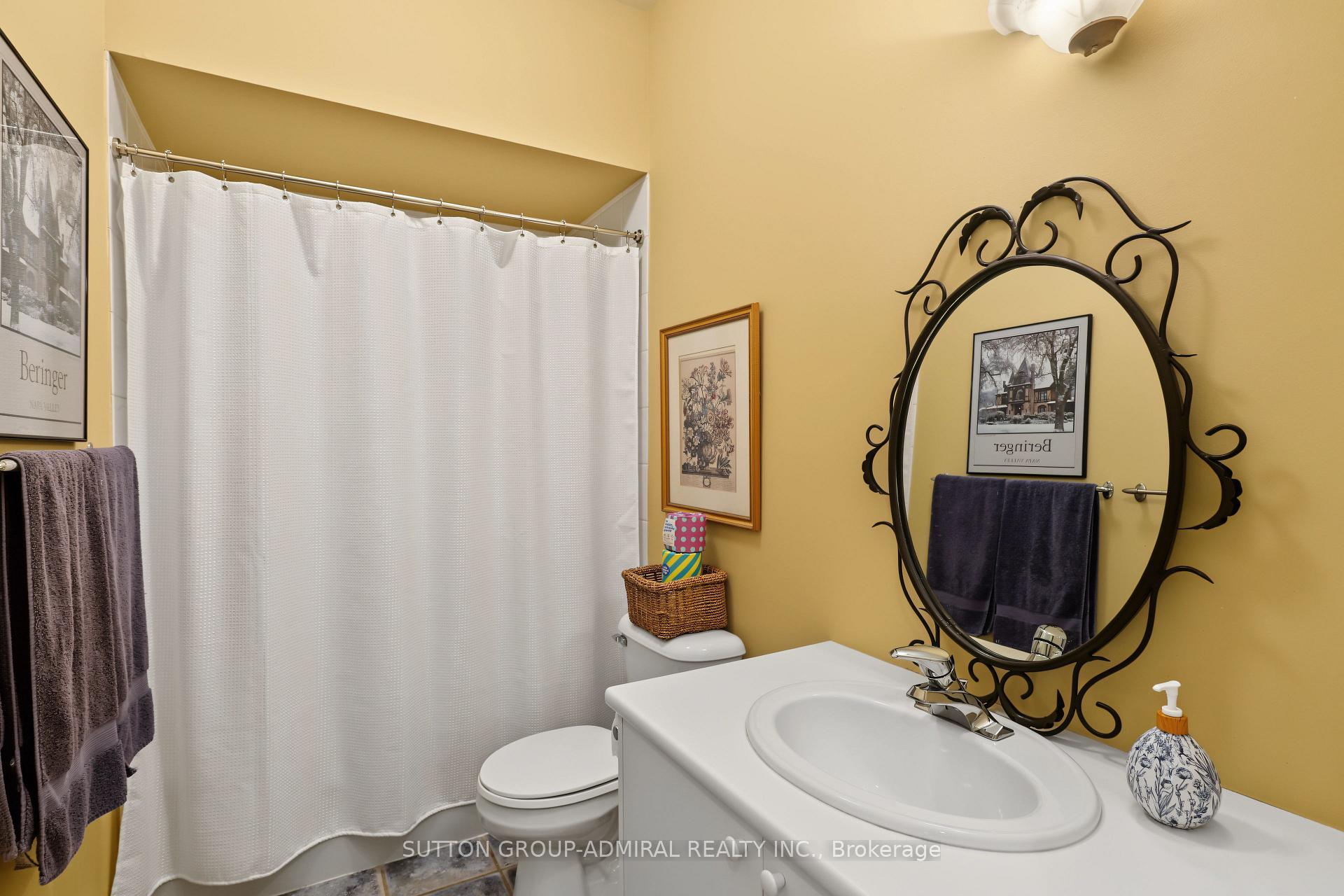 Photo 39 of 443 Elm Road, Toronto, Bedford Park-Nortown — HOMEH