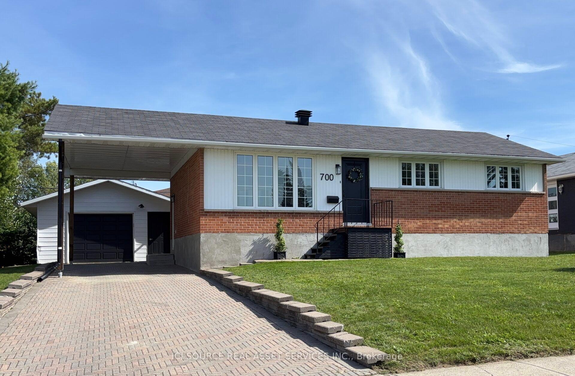 Photo 1 of 700 University Street, Timmins, TNW - Upper Melrose — HOMEH