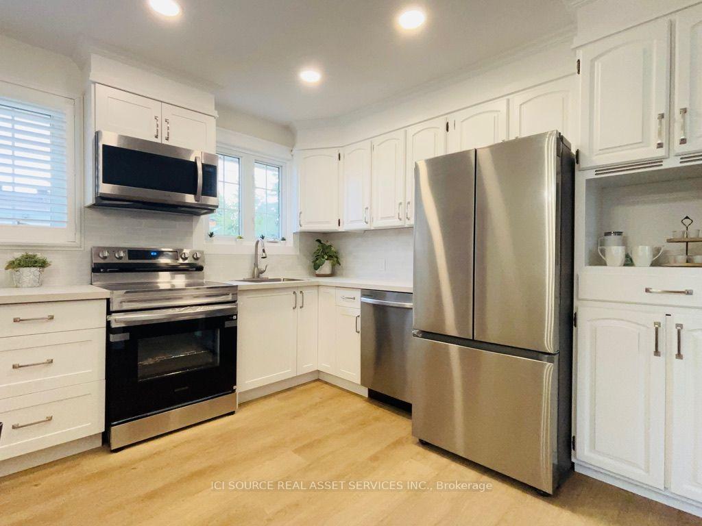 Photo 6 of 700 University Street, Timmins, TNW - Upper Melrose — HOMEH