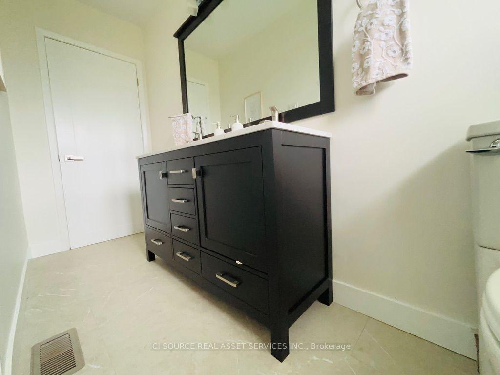 Photo 19 of 700 University Street, Timmins, TNW - Upper Melrose — HOMEH