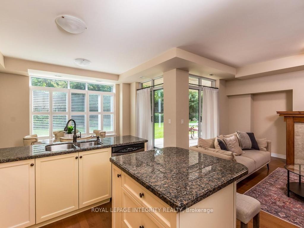 Photo 16 of 136 Darlington Private, Ottawa, Hunt Club/Western Community — HOMEH