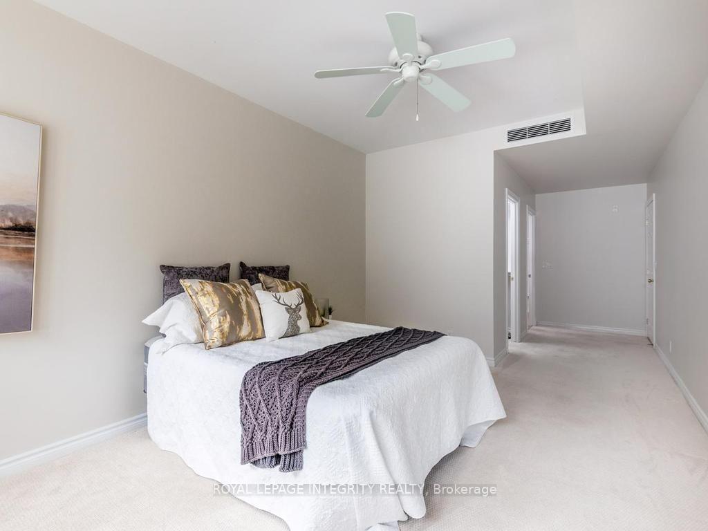 Photo 21 of 136 Darlington Private, Ottawa, Hunt Club/Western Community — HOMEH
