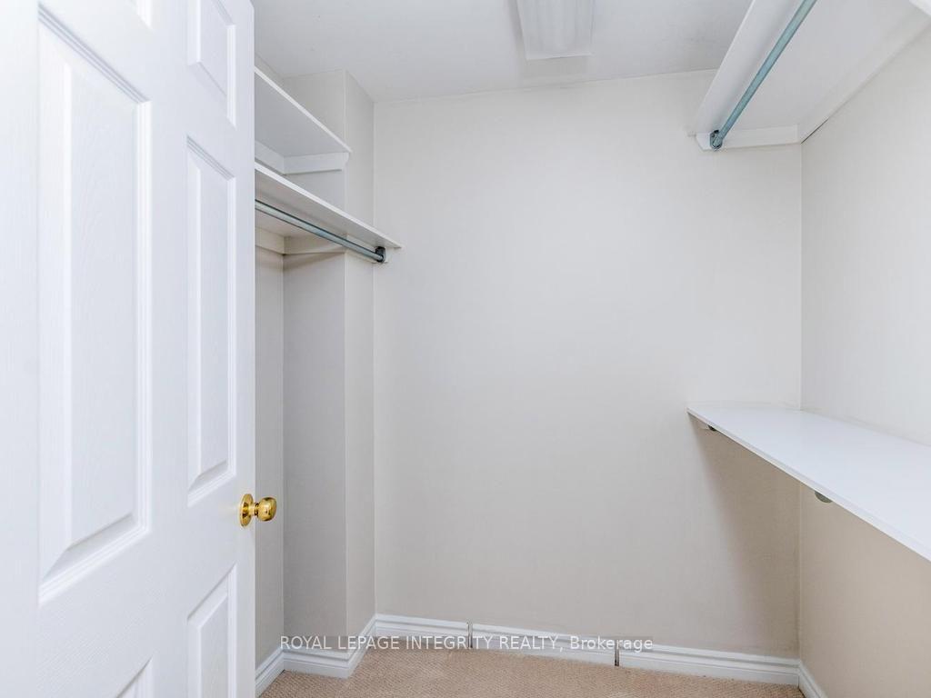 Photo 22 of 136 Darlington Private, Ottawa, Hunt Club/Western Community — HOMEH